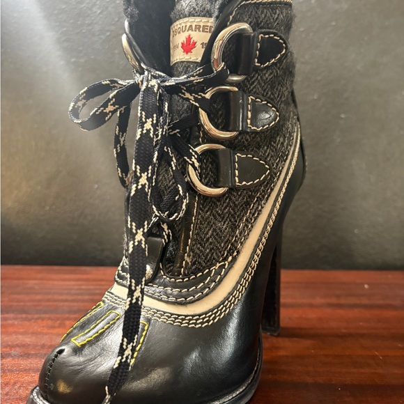 DSQUARED2 Black and Cream Heeled Boots 38 - Picture 3 of 7